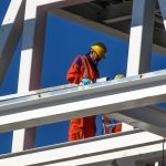 Reducir el riesgo al realizar trabajos con plataformas elevadoras